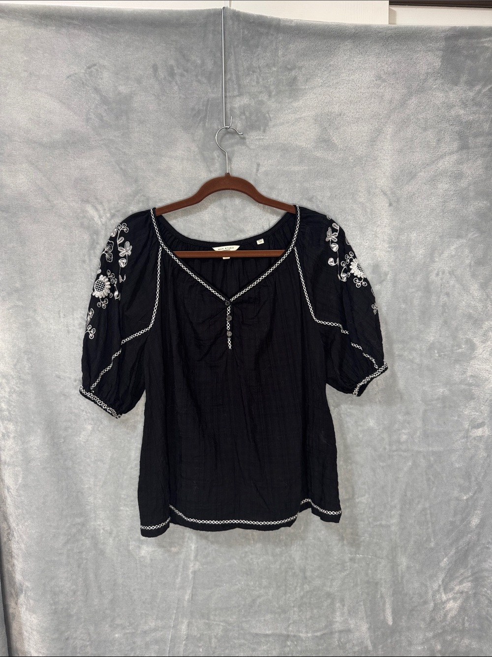 Max Studio Black Blouse with White Floral Embroidery